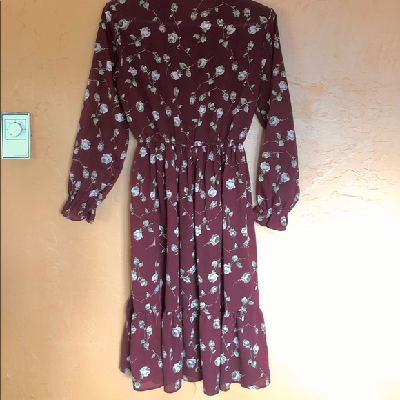 [SOLD] Kstyle Chiffon Dress - Picture 3 of 3